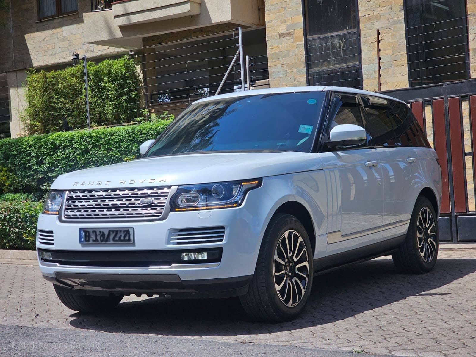 Range Rover (Luxury)